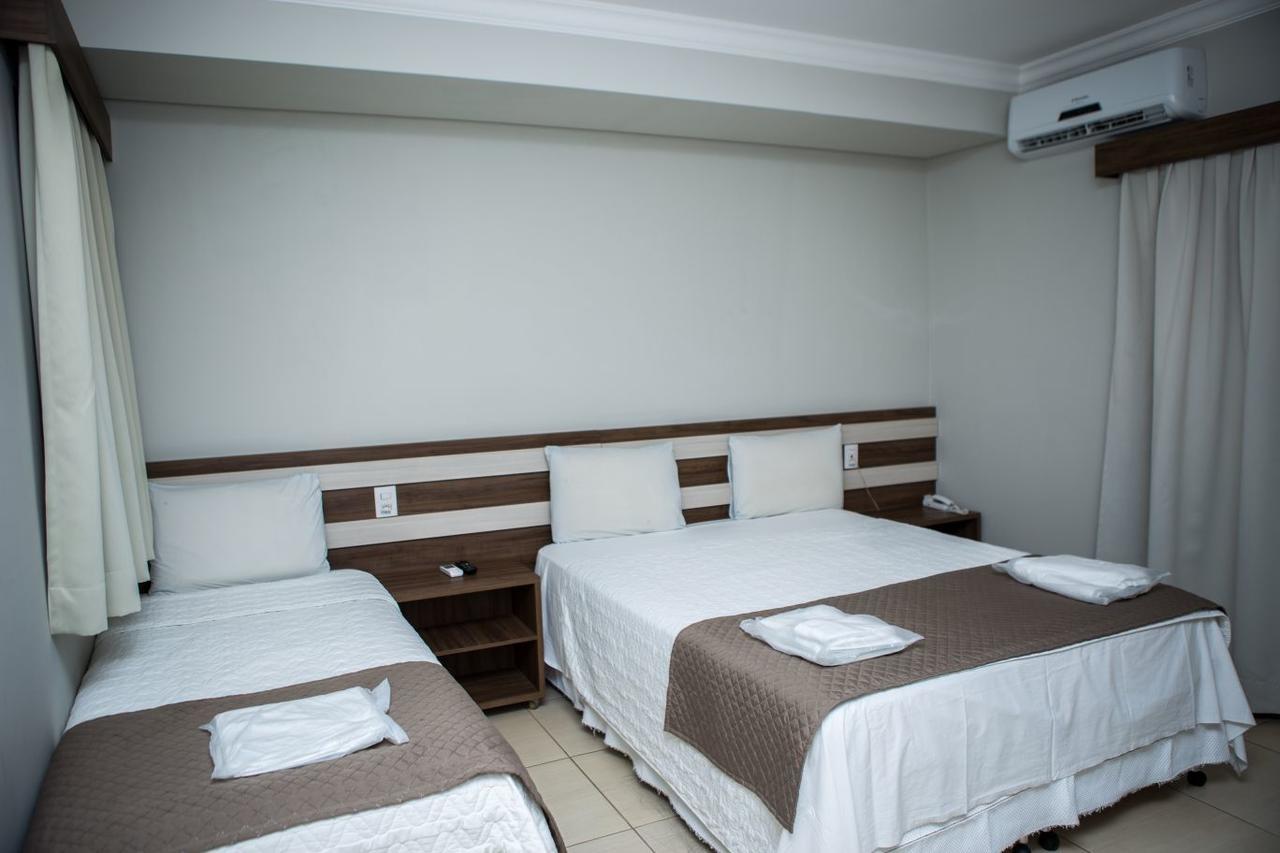 Hotel Avenida Joao Pinheiro Exterior foto